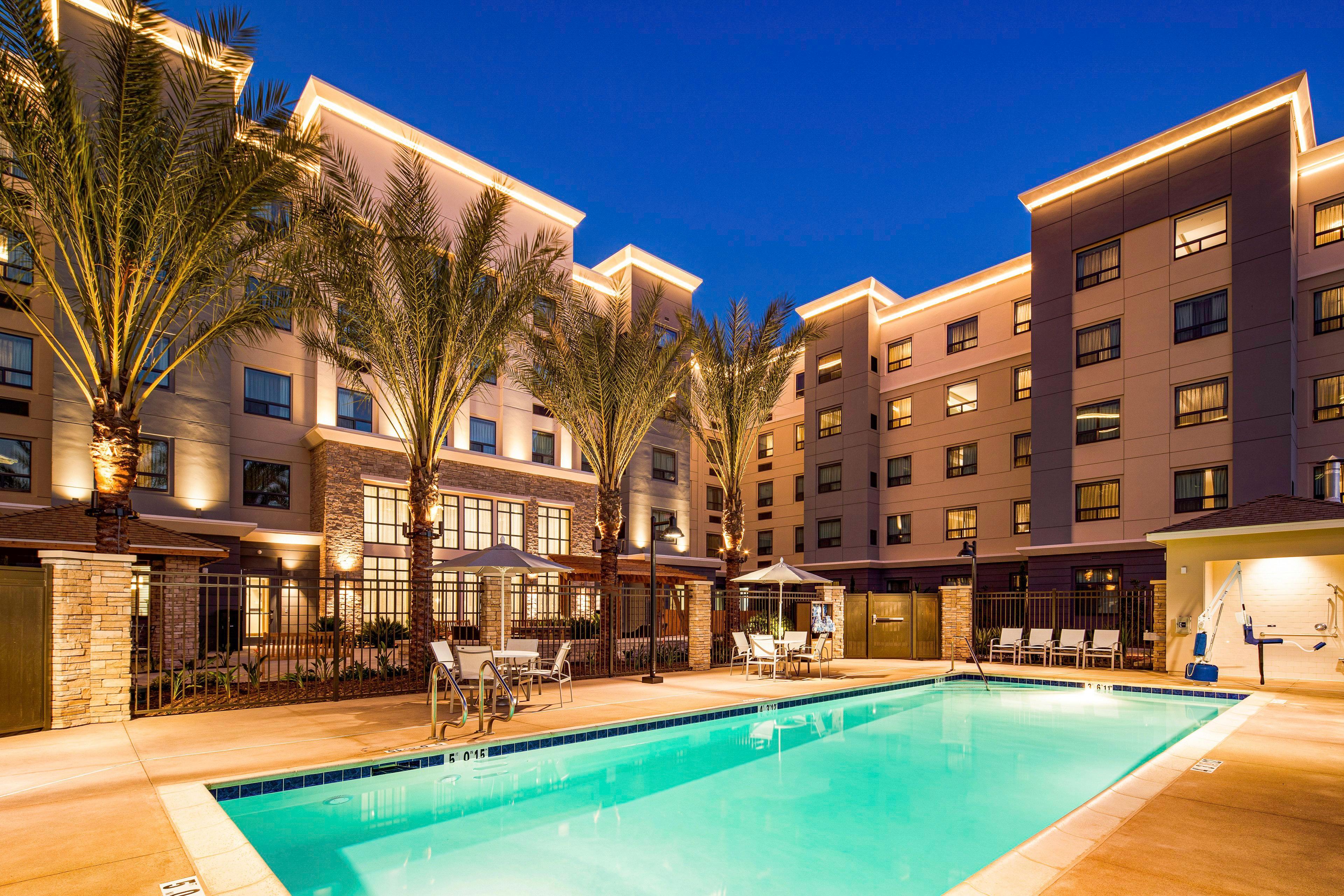 Staybridge Suites Irvine - John Wayne Airport By Ihg Eksteriør bilde